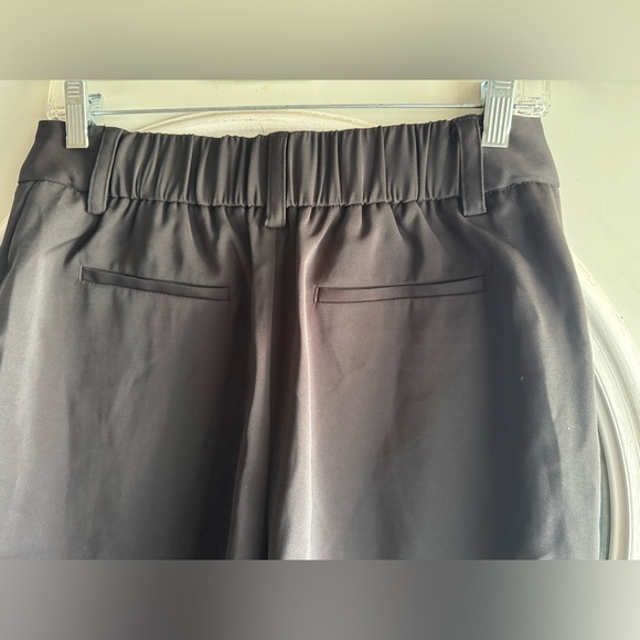 Quince Stretch Crepe Paperbag Pants in black size 8 - Picture 14 of 16